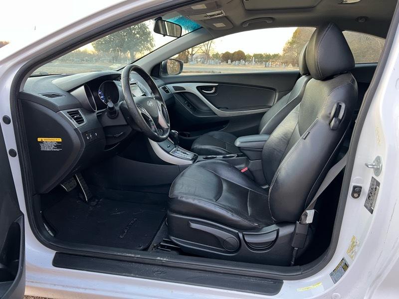 Hyundai Elantra GS Coupe A/T 2013