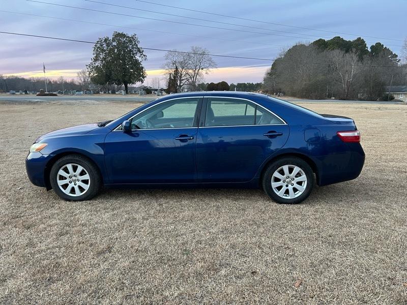 Toyota Camry XLE 5-Spd AT 2009