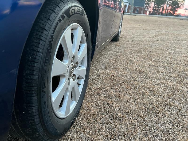 Toyota Camry XLE 5-Spd AT 2009