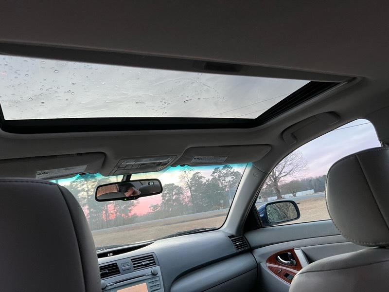 Toyota Camry XLE 5-Spd AT 2009