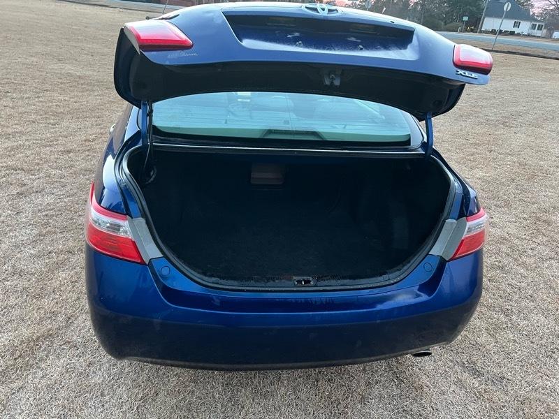 Toyota Camry XLE 5-Spd AT 2009