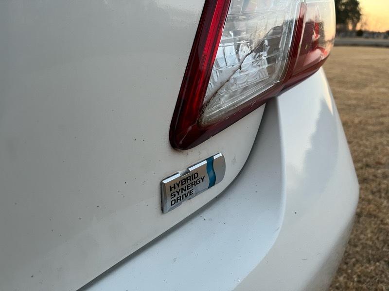 Toyota Camry Hybrid Sedan 2008