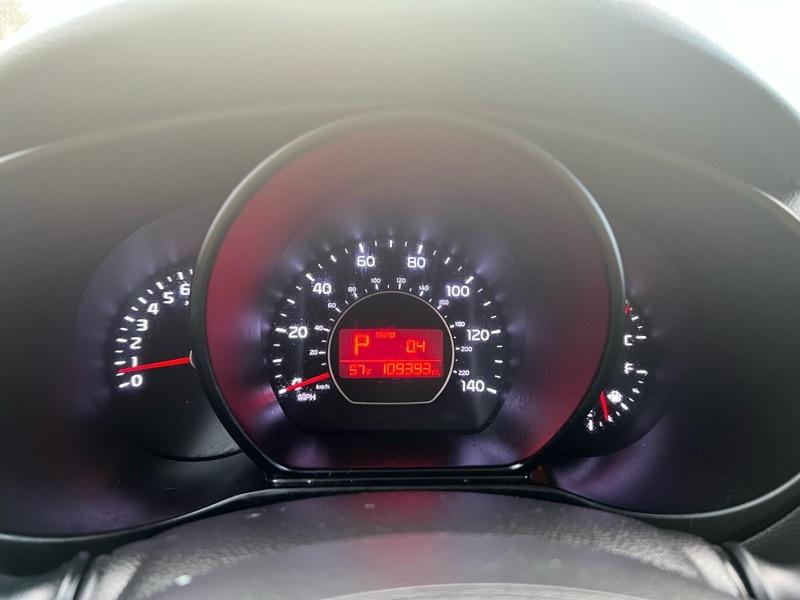 Kia Soul Base 6A 2016