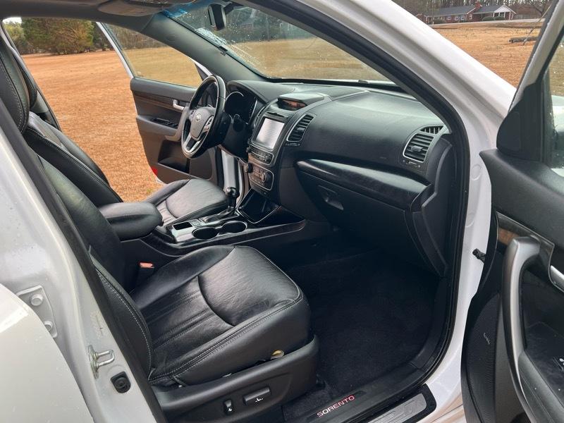 Kia Sorento SX V6 AWD 2015