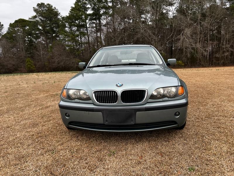 BMW 3-Series 325i Sedan 2002