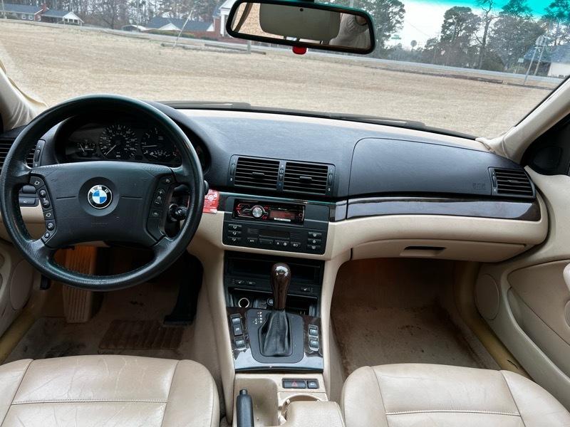 BMW 3-Series 325i Sedan 2002