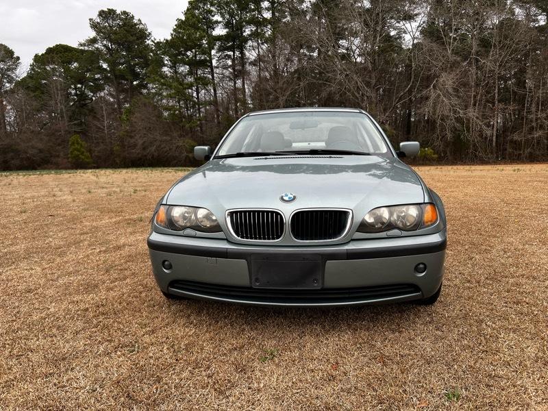 BMW 3-Series 325i Sedan 2002