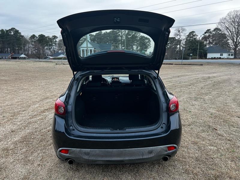 Mazda MAZDA3 i Touring AT 5-Door 2015