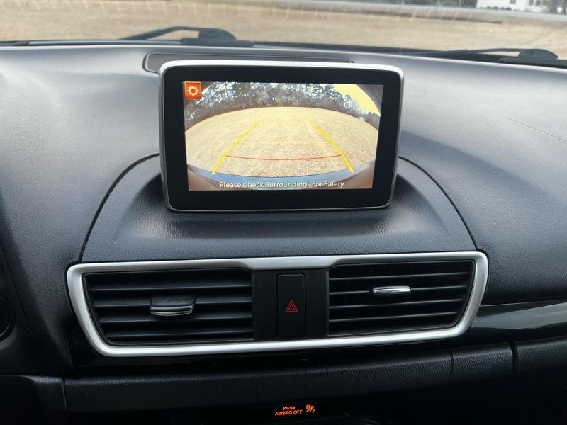 Mazda MAZDA3 i Touring AT 5-Door 2015