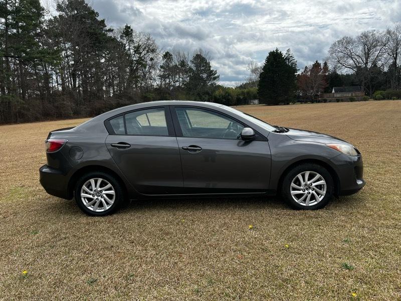 Mazda MAZDA3 i Touring AT 4-Door 2013