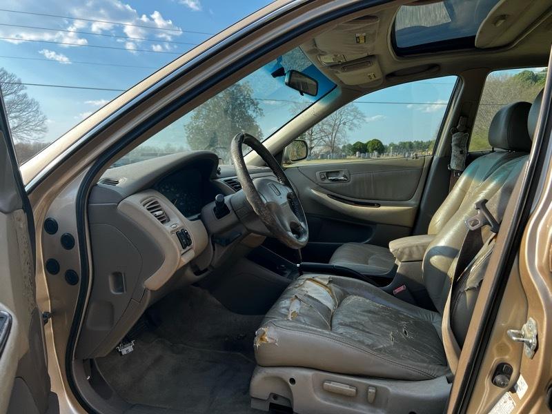 Honda Accord EX Sedan with Leather 2000