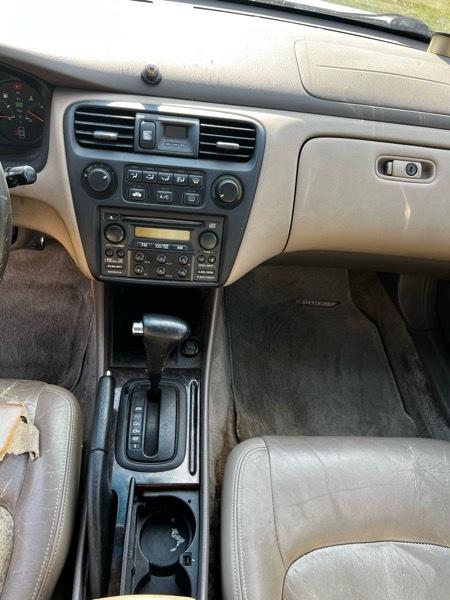 Honda Accord EX Sedan with Leather 2000