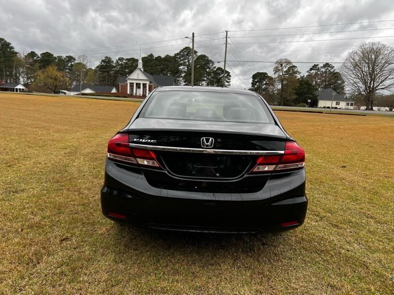 Honda Civic EX Sedan 5-Speed AT 2013