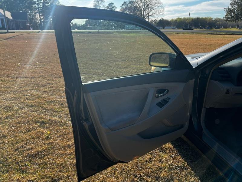 Toyota Camry CE 5-Spd AT 2007