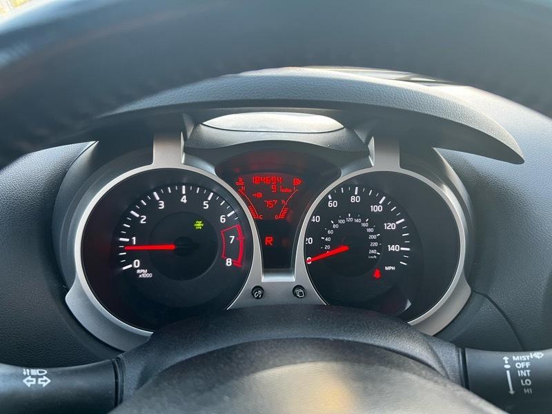 Nissan Juke S AWD 2012