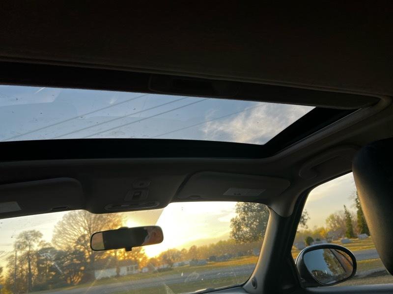 Nissan Juke S AWD 2012