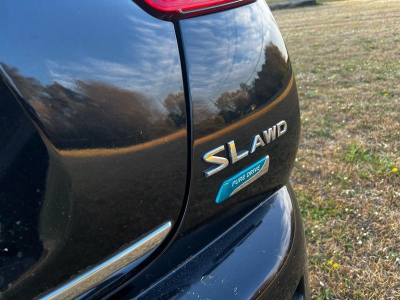 Nissan Juke S AWD 2012