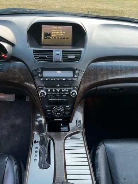 Acura MDX 6-Spd AT w/Tech Package 2012
