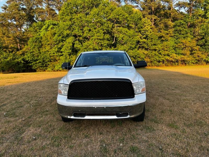 RAM 1500 4WD Crew Cab 140.5" SLT 2011