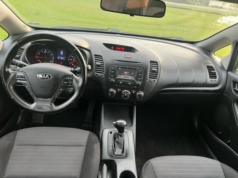 Kia Forte 5-Door EX 2016
