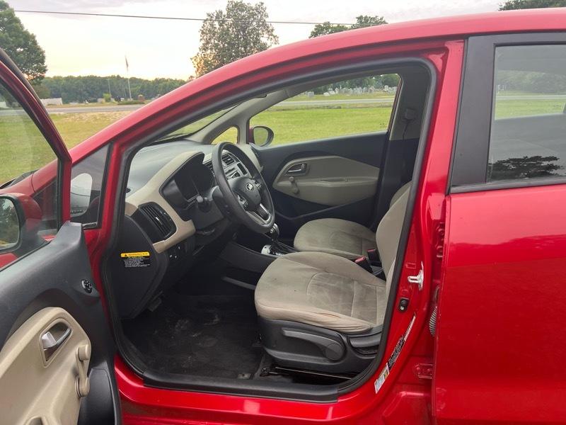 Kia Rio LX 2015