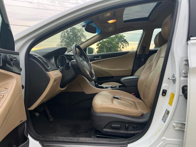 Hyundai Sonata Limited Auto 2011