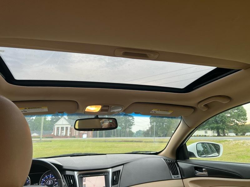 Hyundai Sonata Limited Auto 2011