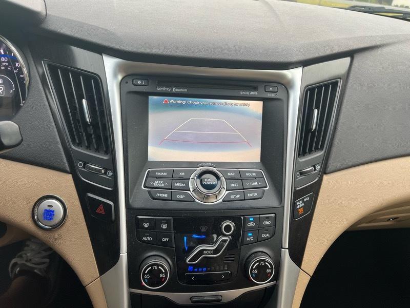 Hyundai Sonata Limited Auto 2011