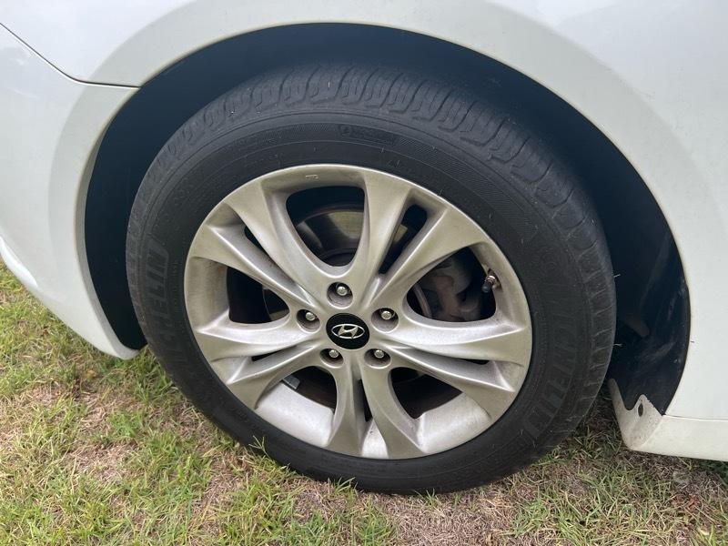 Hyundai Sonata Limited Auto 2011