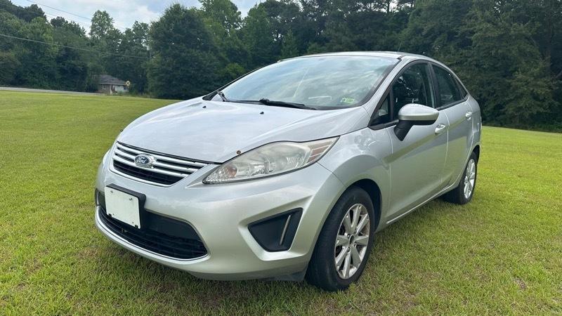 Ford FIESTA SE  2011