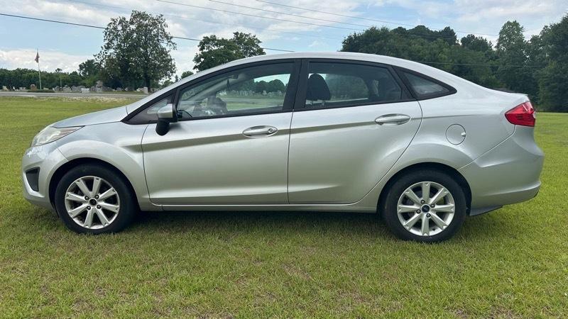 Ford FIESTA SE  2011