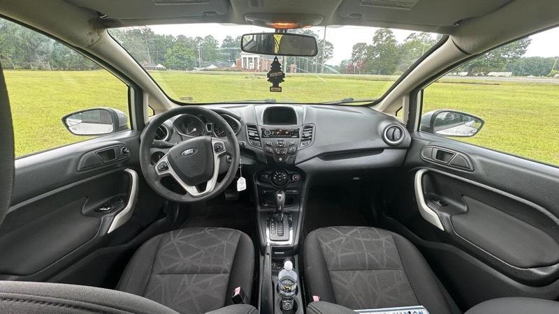 Ford FIESTA SE  2011