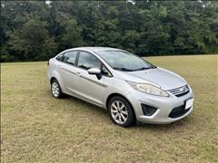2011 Ford FIESTA SE 