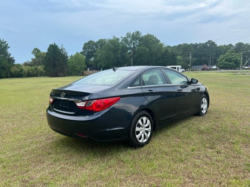Hyundai Sonata 4dr Sdn 2.4L Auto GLS 2012