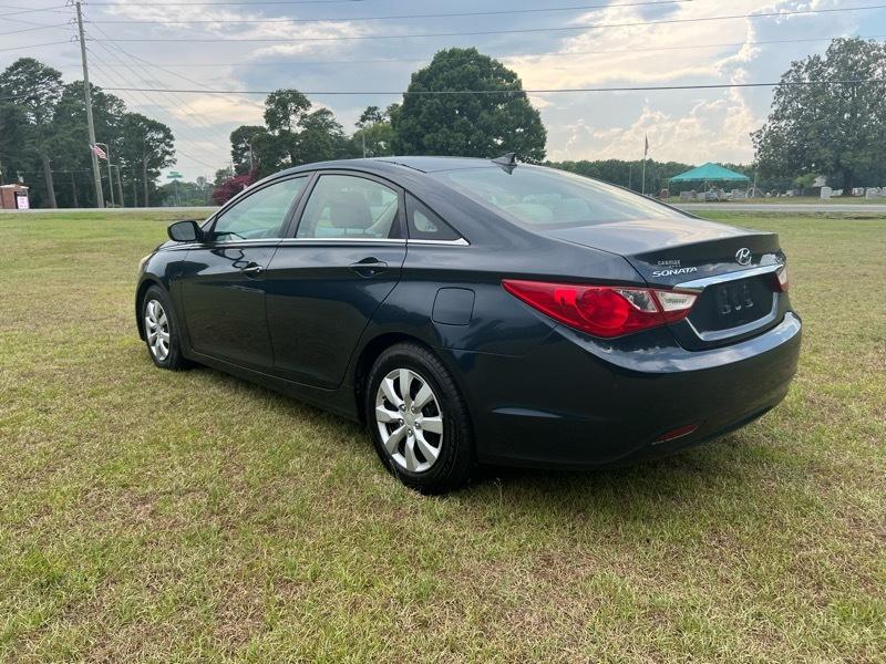 Hyundai Sonata 4dr Sdn 2.4L Auto GLS 2012