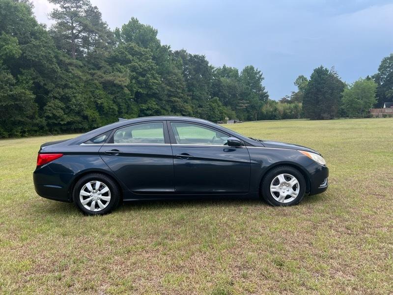 Hyundai Sonata 4dr Sdn 2.4L Auto GLS 2012