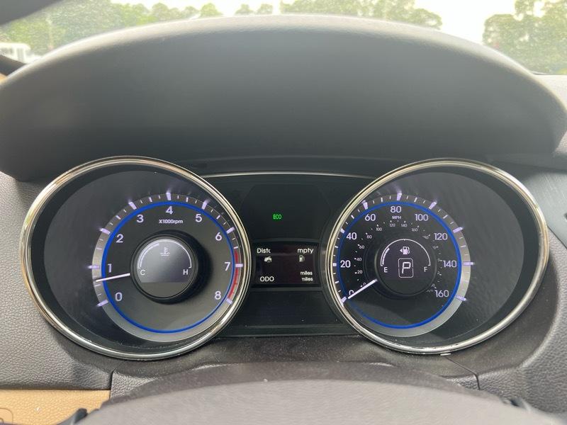 Hyundai Sonata 4dr Sdn 2.4L Auto GLS 2012