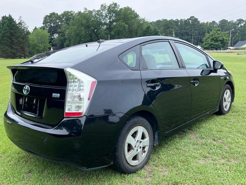 Toyota Prius Prius V 2010