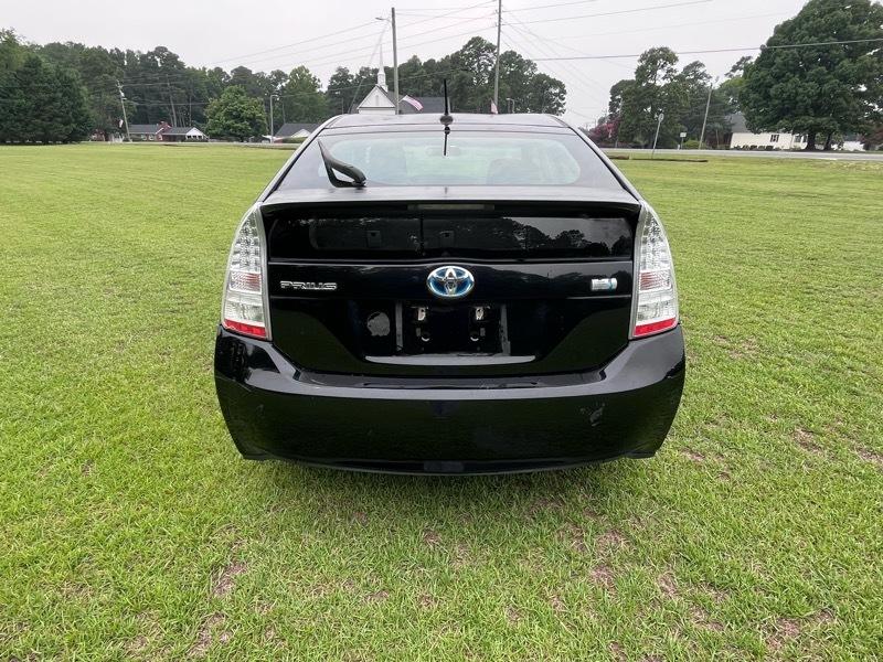 Toyota Prius Prius V 2010
