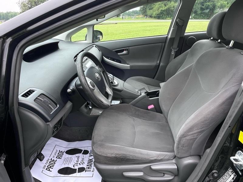 Toyota Prius Prius V 2010
