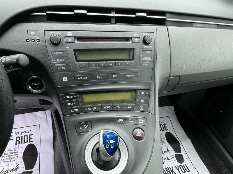 Toyota Prius Prius V 2010