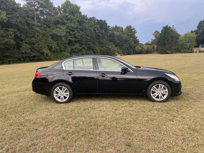 Infiniti G Sedan G37x AWD 2010