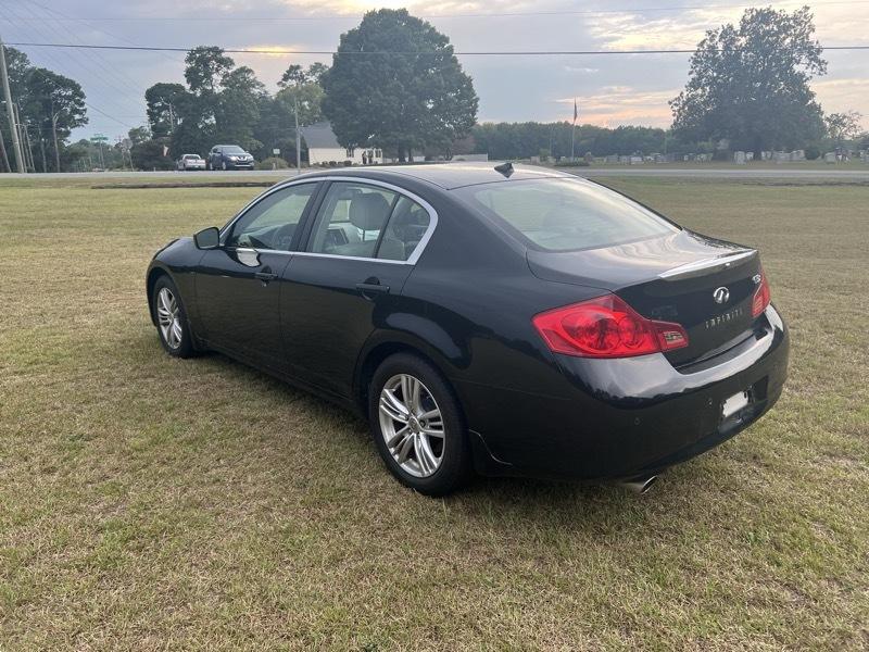 Infiniti G Sedan G37x AWD 2010