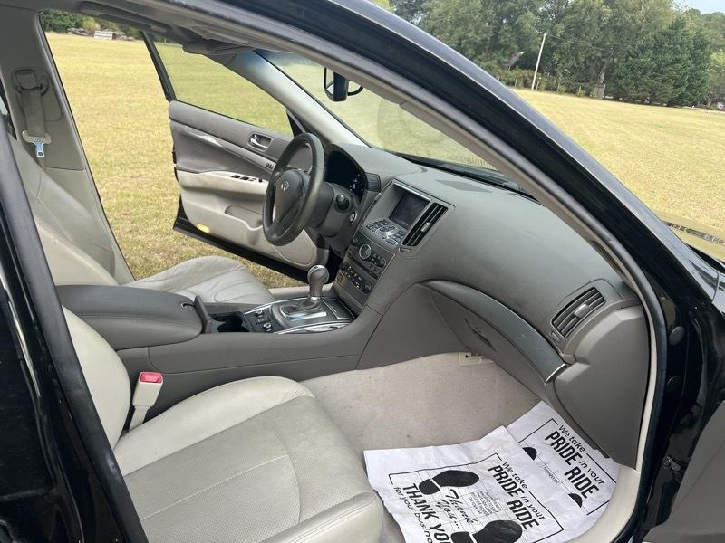 Infiniti G Sedan G37x AWD 2010