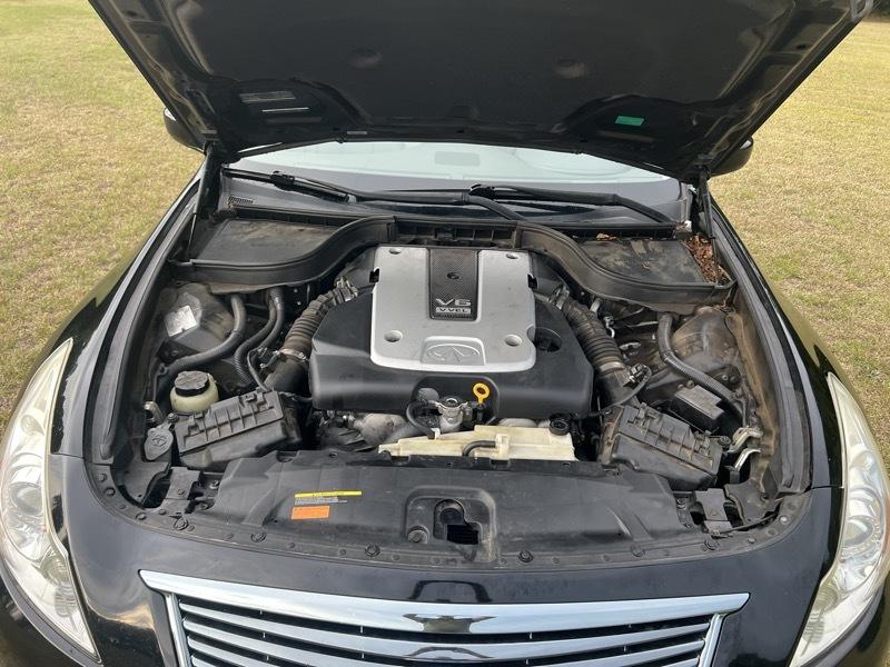 Infiniti G Sedan G37x AWD 2010