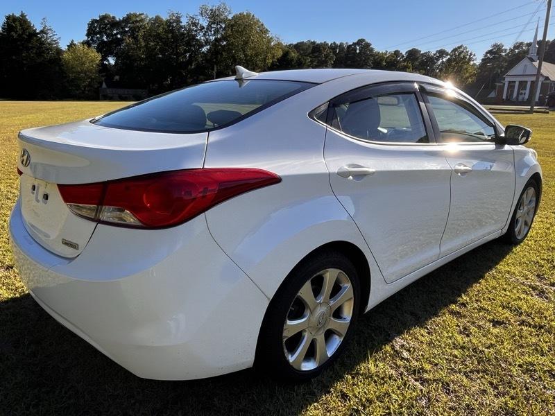 Hyundai Elantra Limited 4D Sedan 2013