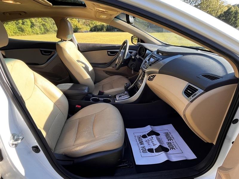 Hyundai Elantra Limited 4D Sedan 2013