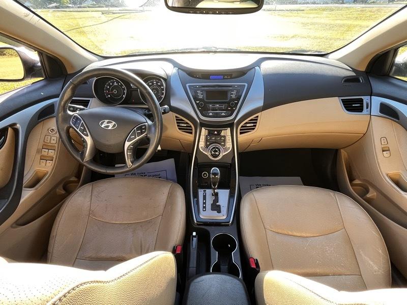Hyundai Elantra Limited 4D Sedan 2013