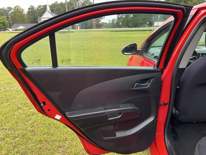 Chevrolet Sonic LT Auto Sedan 2015