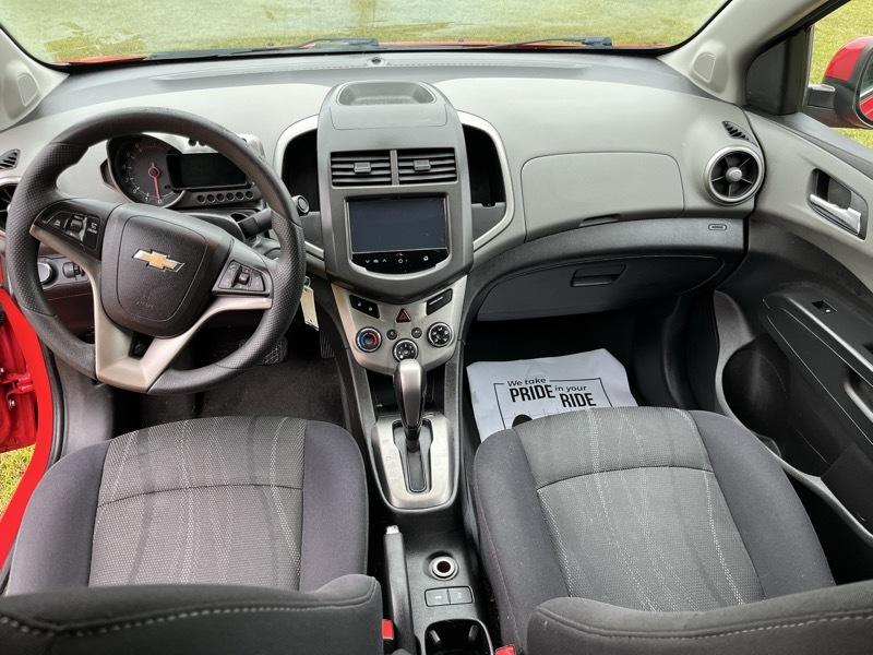 Chevrolet Sonic LT Auto Sedan 2015